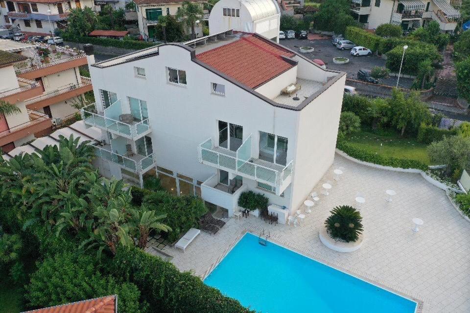 Path House - Etna & Sea View Aparthotel Riposto Exterior photo
